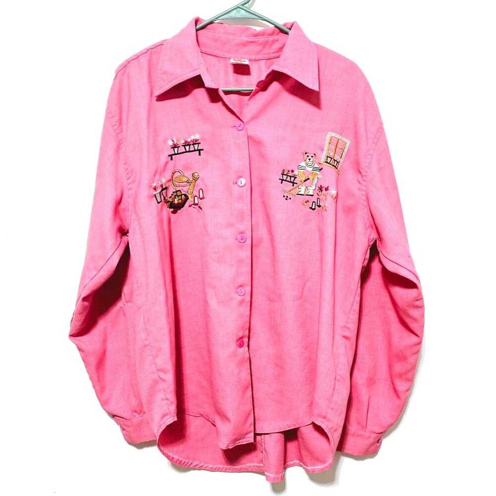 Women's Button-up Shirt Embroidered Gardening Bear Size XL Pink Casual Vintage